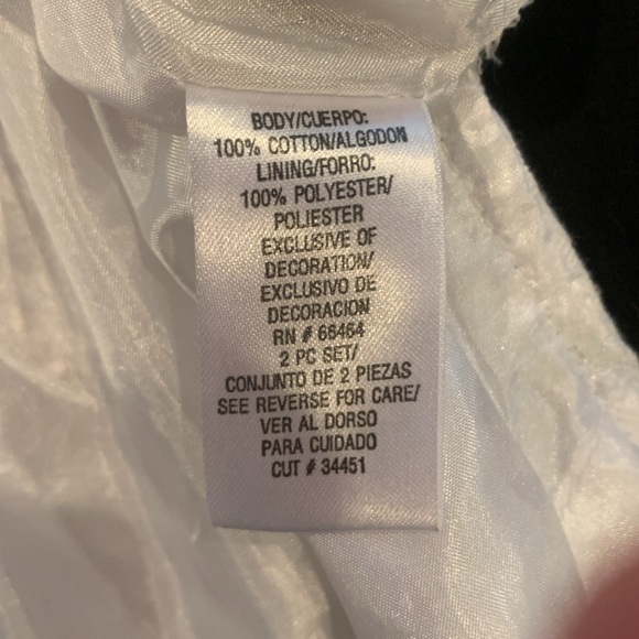 Two piece Set - Picture 5 of 7